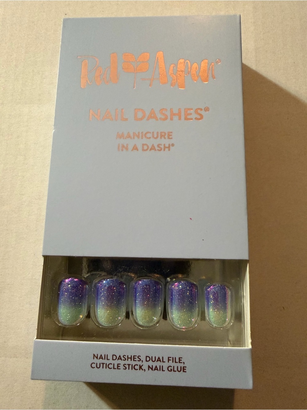 Red Aspen Nail Dashes Press-On Nails - Wonda’s Winter Wonderland